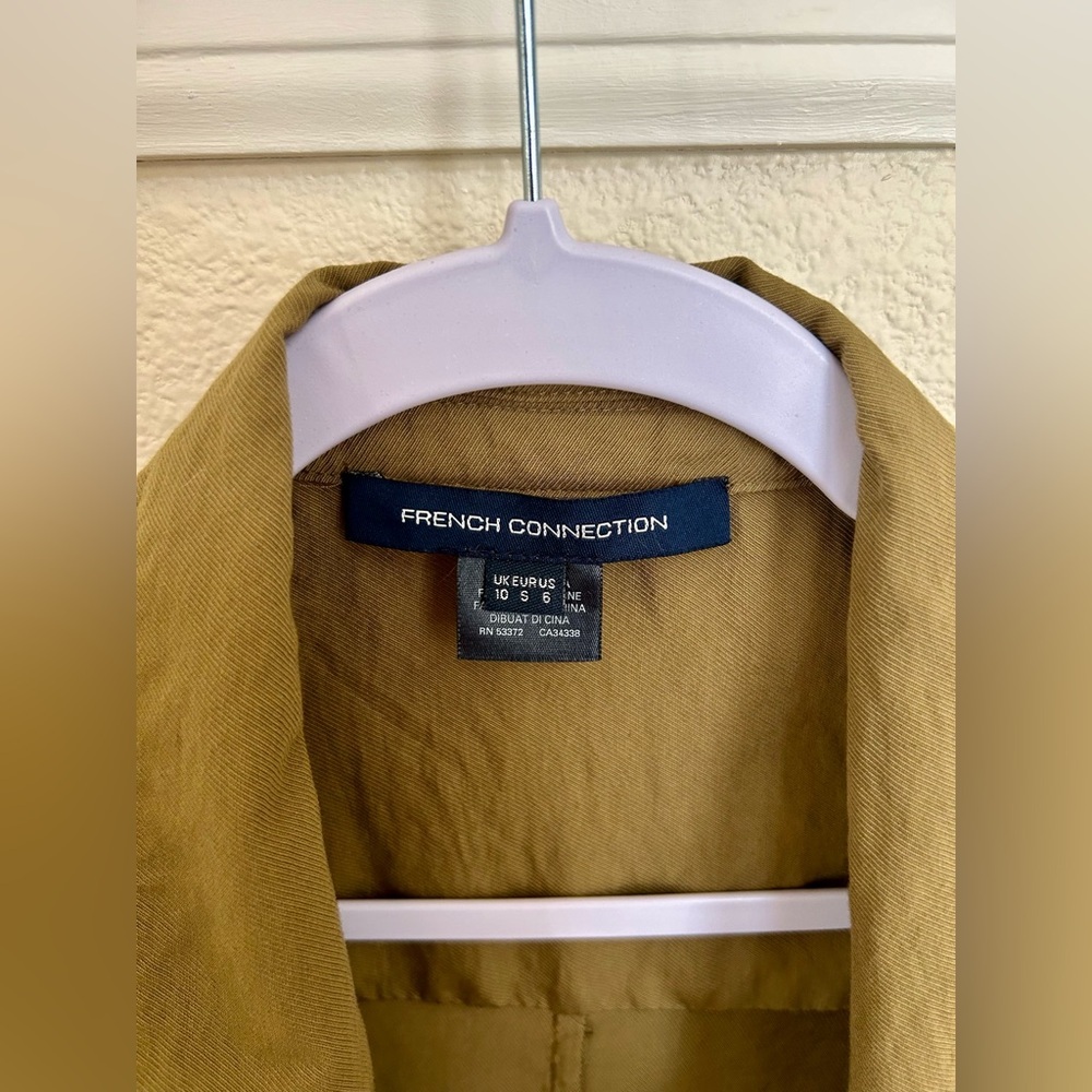 NWOT French Connection Brekhna Drape Belted Safari Jacket In Lizard Green Size 6 - Picture 5 of 6